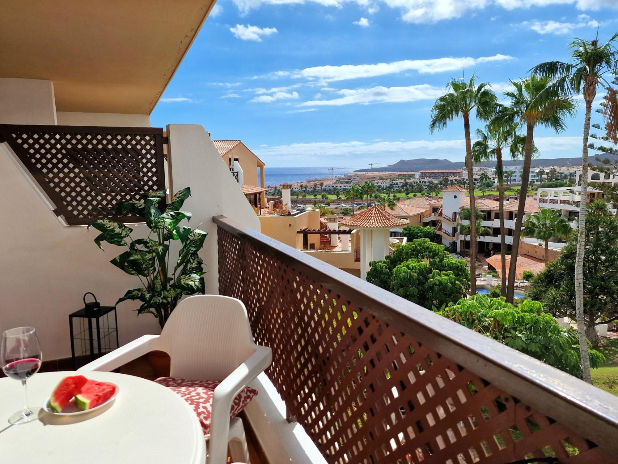 סן מיגל דה אבונה Strelitzia Apartment - Ocean View & Heated Pool מראה חיצוני תמונה